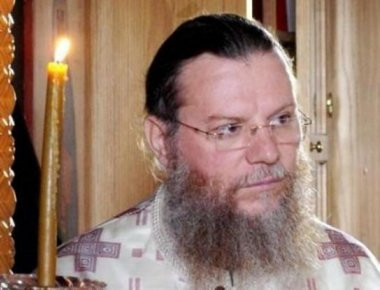 Στο μικροσκόπιο της ΕΛ. ΑΣ. ο «Ammen» που συνόδευσε τους δολοφόνους του Αρχιμανδρίτη - Τα πανάκριβα εγκόλπια (φωτό)